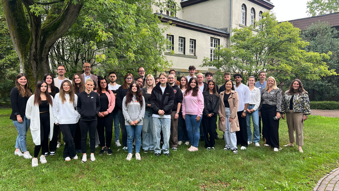 Gruppenbild Kursstart 08/25